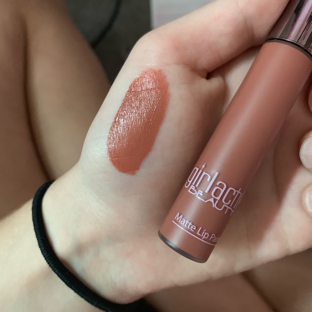 MATTE liquid lip